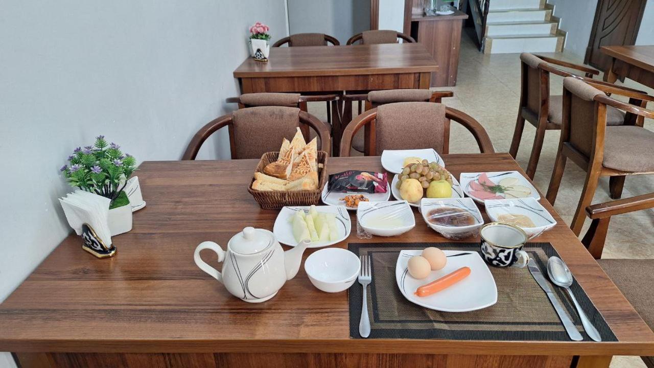 Sarbon Hotel Хива Экстерьер фото